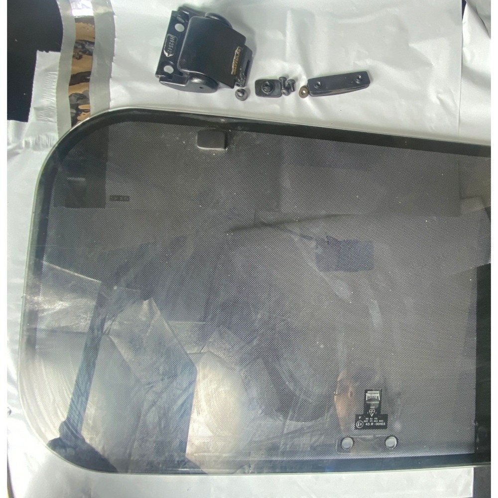 Sunroof Glass Panel w/ Motor & Hardware 1990‎ Lincoln Town Car